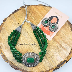 Green Beads Chokar With Kundan Necklace