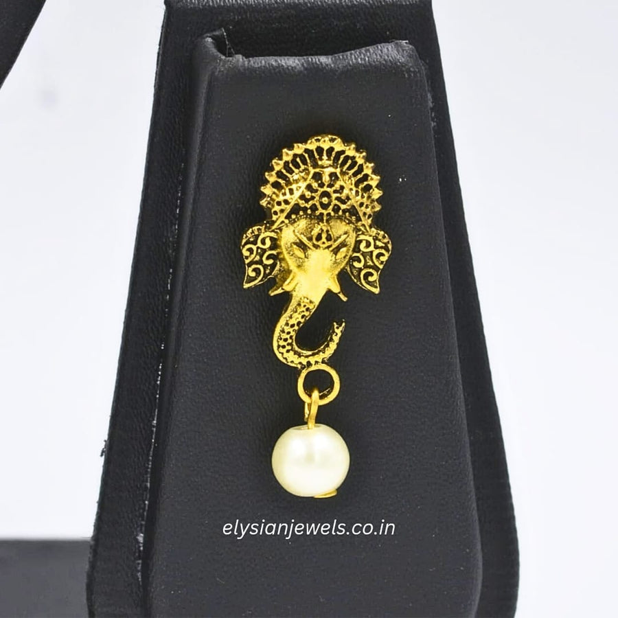Pearl BeadsWith Antique Pendant Necklace