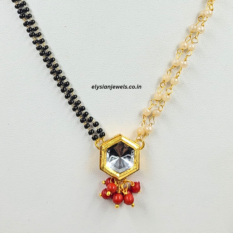 Ganthan Mala With Hexagon Kundan Mangalsutra