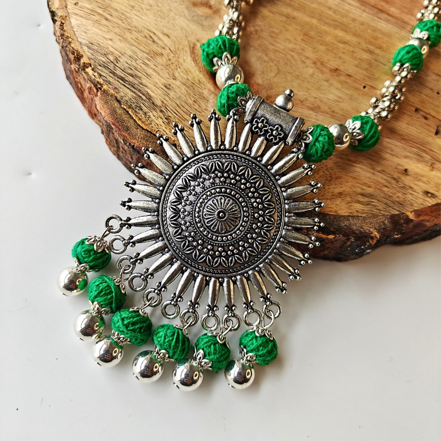 Green cotton Beads With Oxidized Necklace