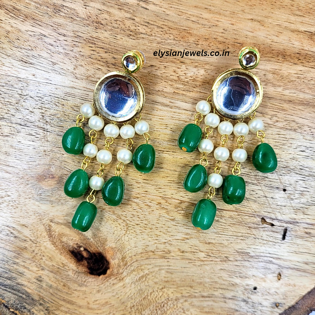 Green Tumble Beads With Round Kundan Earring