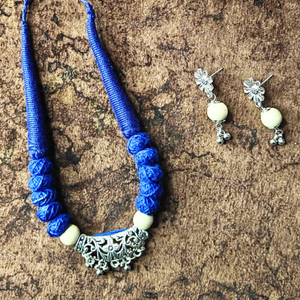 Cotton Beads With Oxidized Pendant Necklace