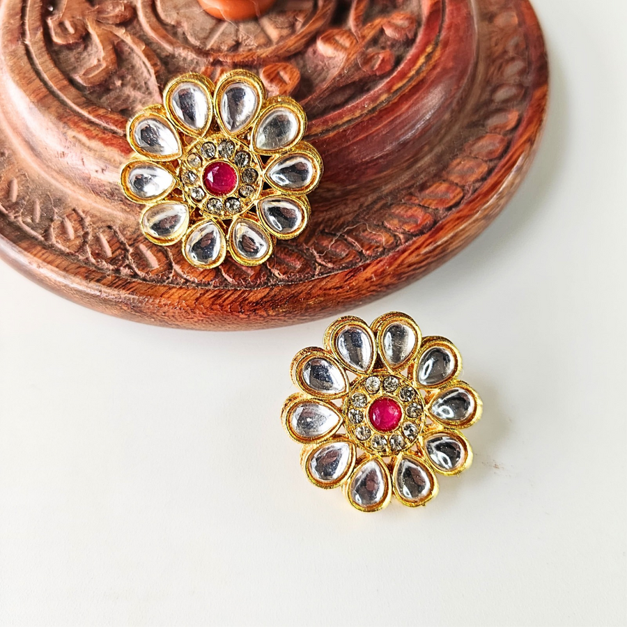 Seed Beads With Flower Type Kundan Necklace