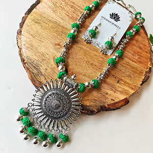 Green cotton Beads With Oxidized Necklace