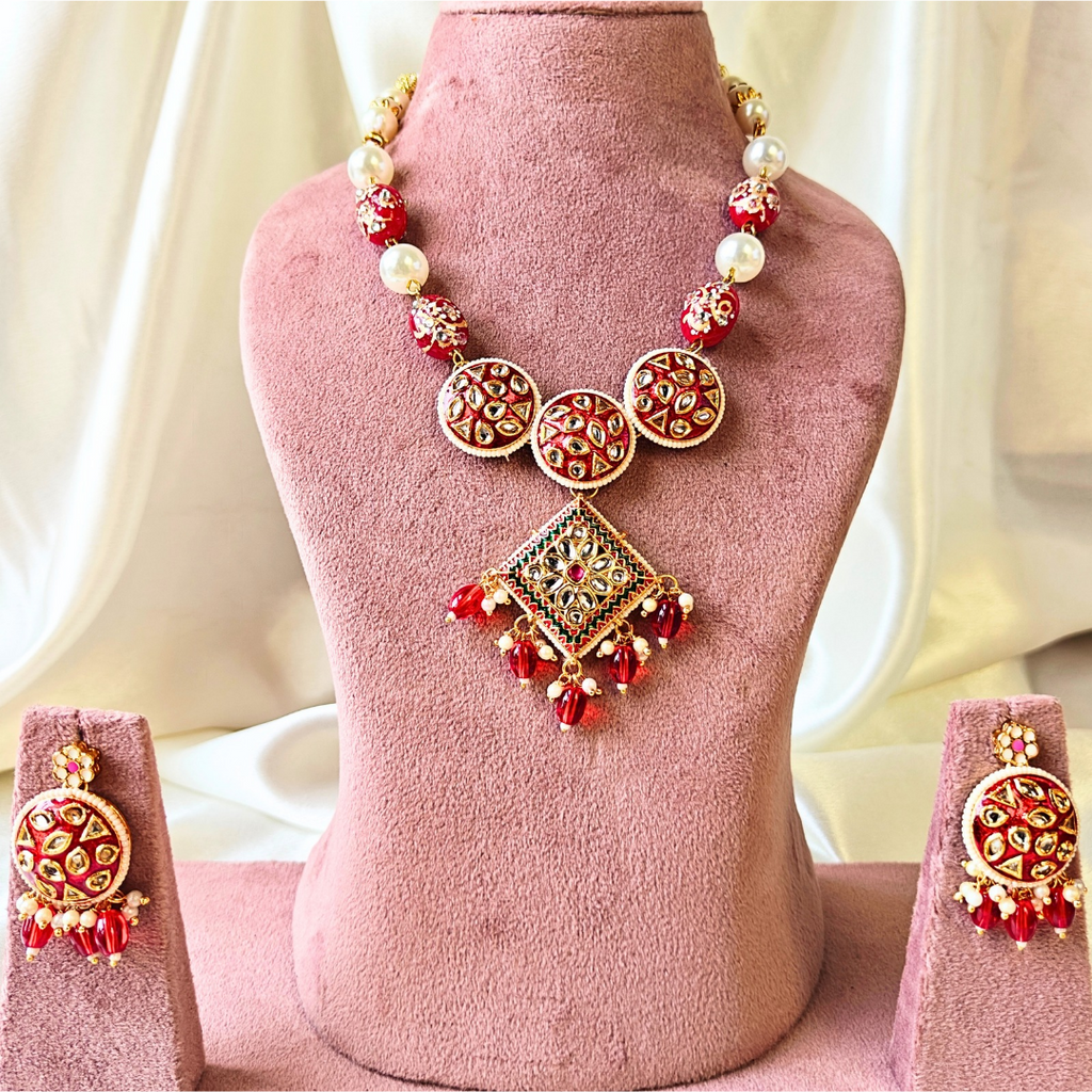Red Meenakari Tumble Beads With Round Red Meenakari Kundan And Square Green, Red Meenakari Kundan Necklace