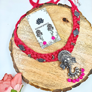 Rani Pink Binuni Tar And Rani Pink Beads With Ganpati Pendant Necklace